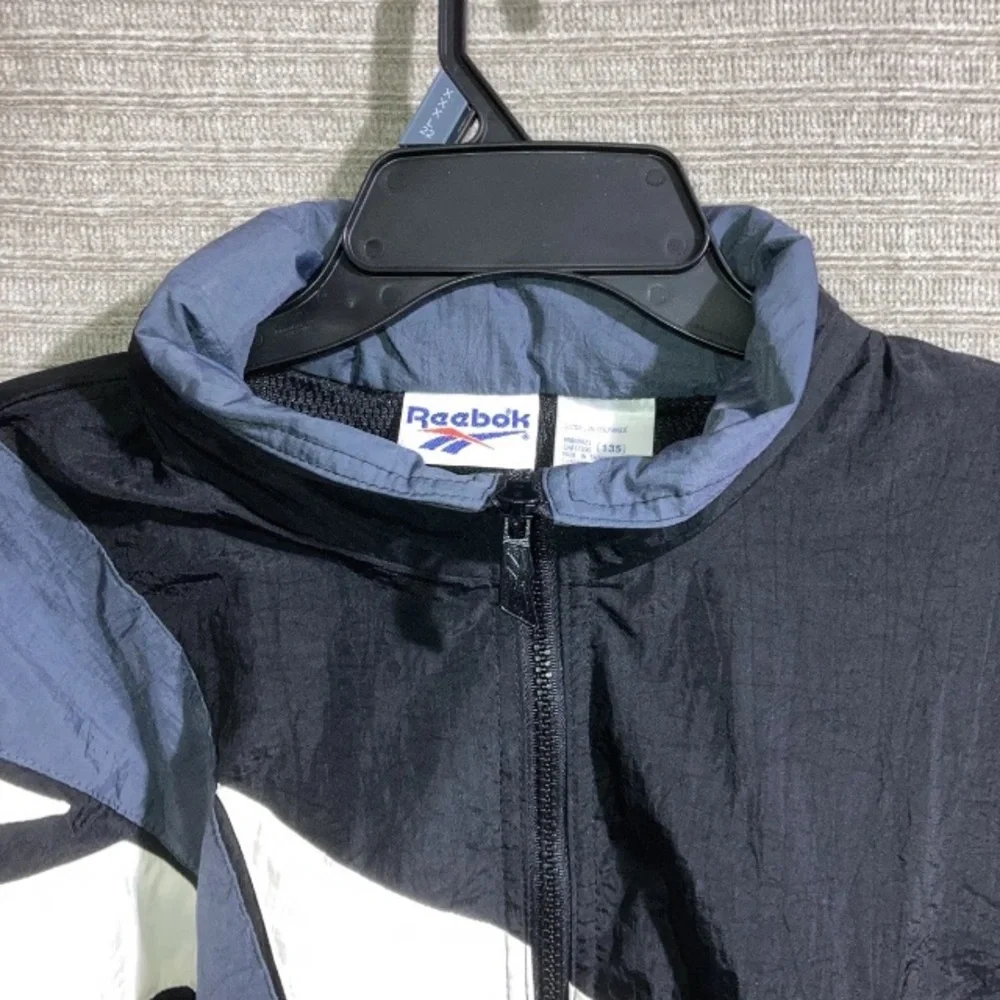 Vintage 90s Reebok Windbreaker White & Black Jacket Colorblock Packable Hood L